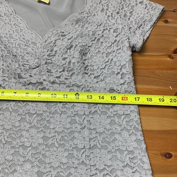 Talbots Petite, Vintage, Lacy, Light Grey, Lined Formal Wear Top - Picture 8 of 13